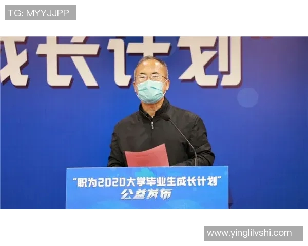 杨伟专访:从青涩少年到篮球巨星的成长之路回顾 杨伟专访:从青涩少年到篮球巨星的成长之路回顾